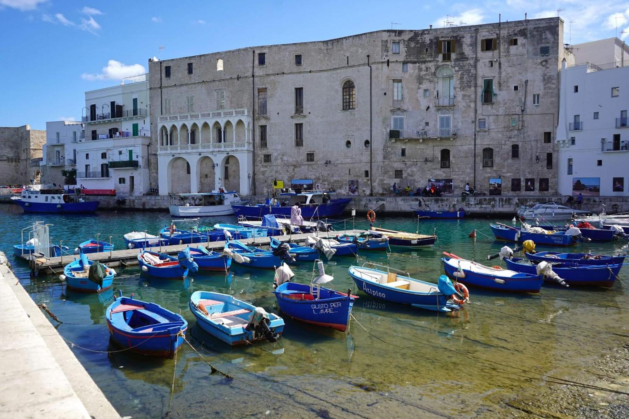 Me Encanta Monopoli Kültér fotó